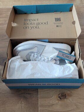 Tom's Brand New sneakers